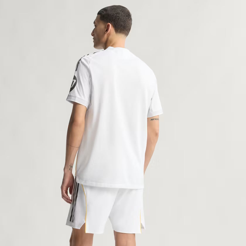 Real Madrid 25/26 Home Jersey