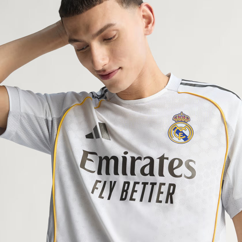 Real Madrid 25/26 Home Jersey